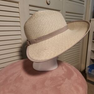 Ladies Straw Sunhat